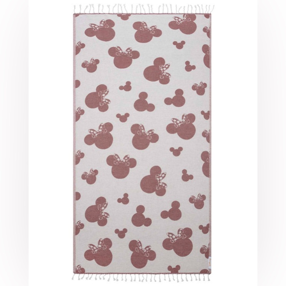 Sand Cloud Disney Towel - Minnie Balloons